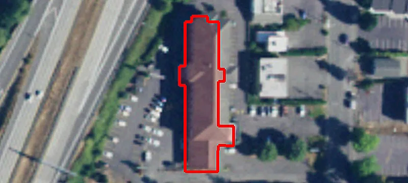 805 Lakeway Dr