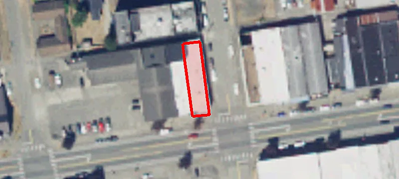 402 Main St