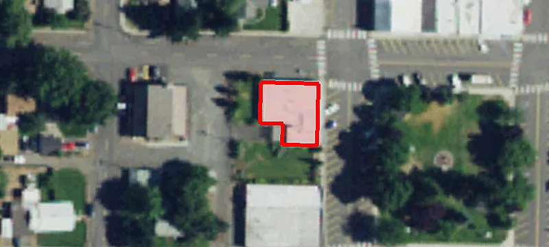 613 Elm St