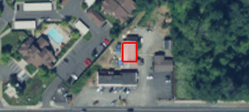 1835 Main St