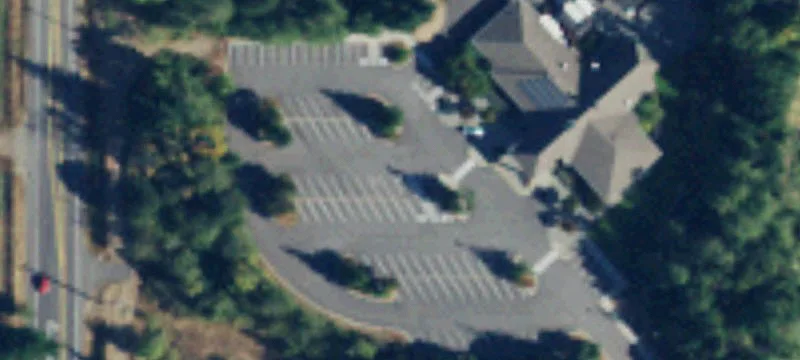 606 Arrowhead Rd