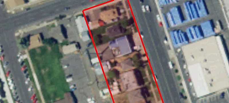 112 3rd Ave