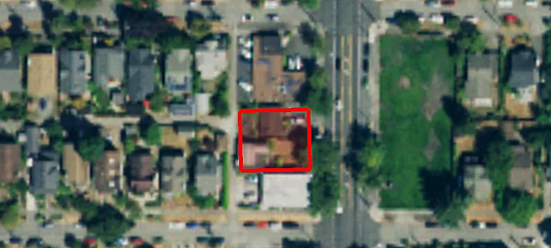 8111 Greenwood N Ave