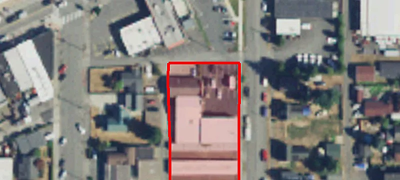 122 Woods St