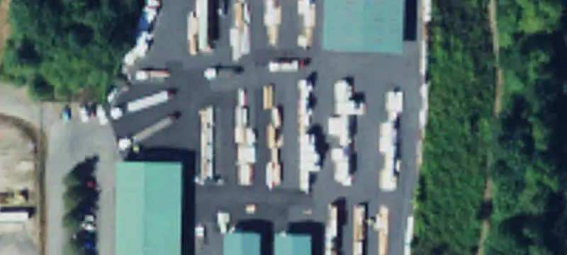 1325 Lloyd Pkwy