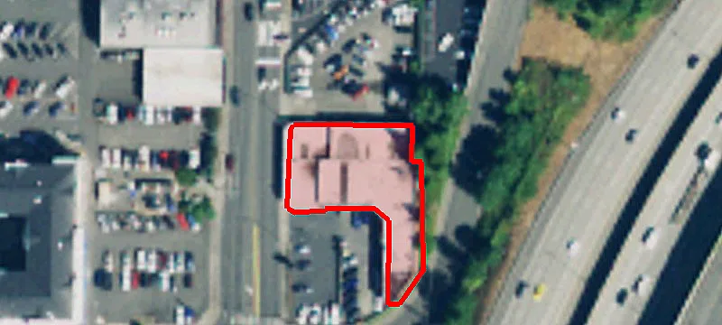 330 Main S Ave