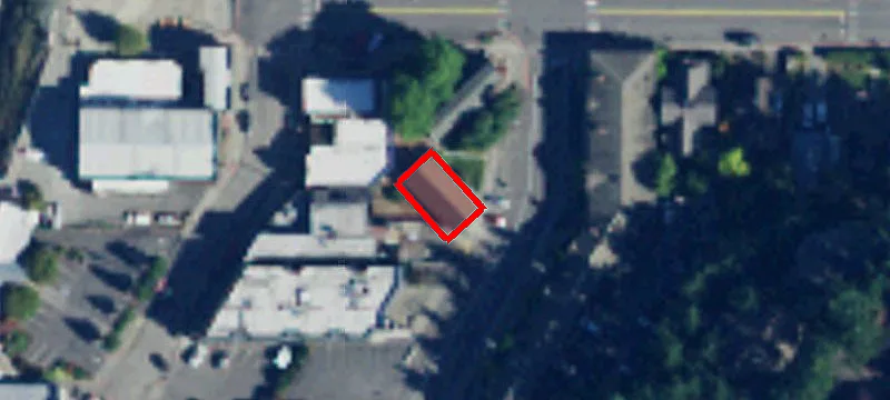 102 2nd St