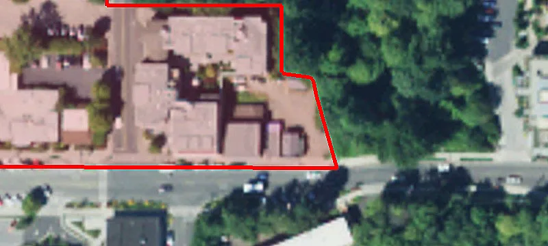 424 Winslow E Way