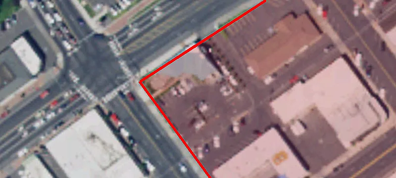 203 Broadway Ave