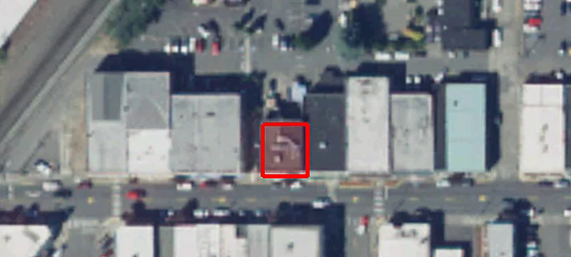 1101 Main St