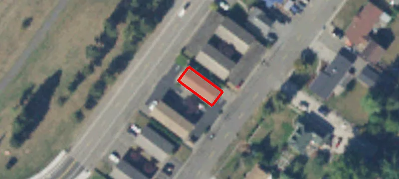 480 Riv Ave