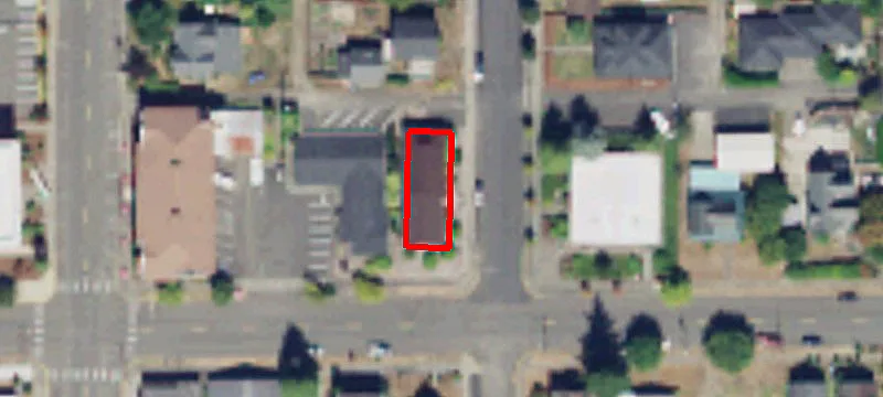 124 Broadway Ave