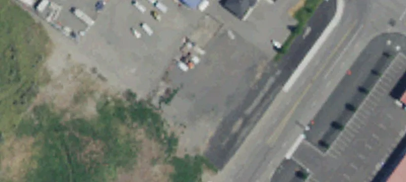 2385 Robertson Dr