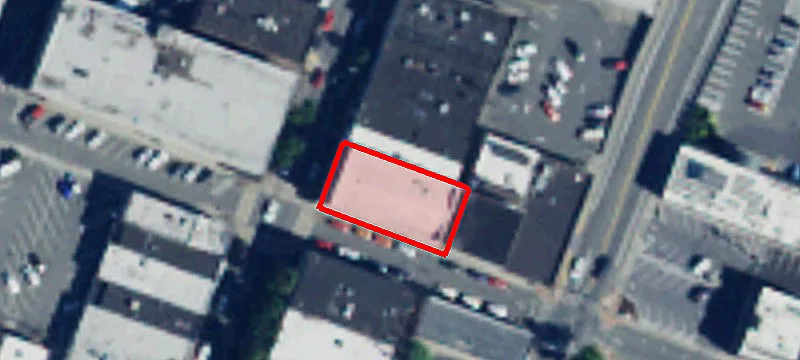 320 1st St