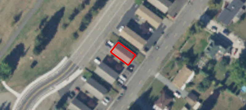 490 Riv Ave