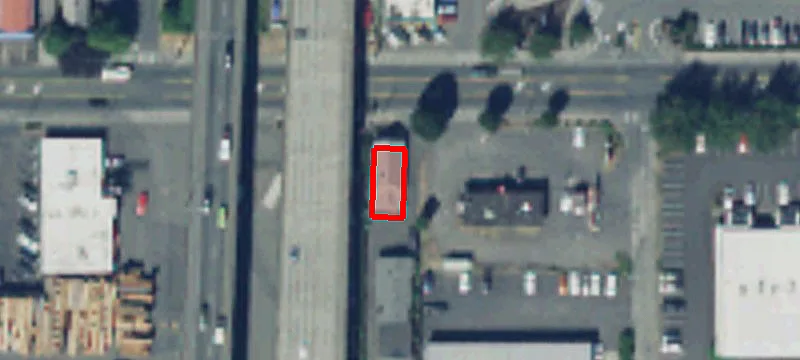 916 Main