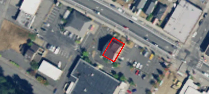 2069 Main St