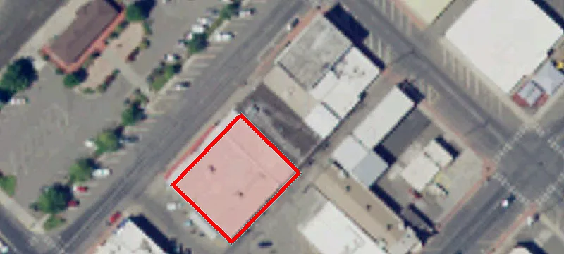 1221 Bennett Ave