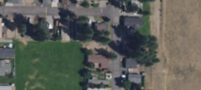 14901 Surrey Ln