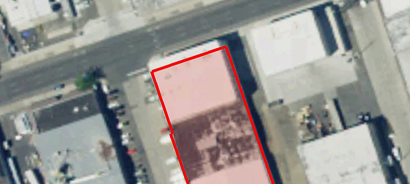 215 2nd Ave