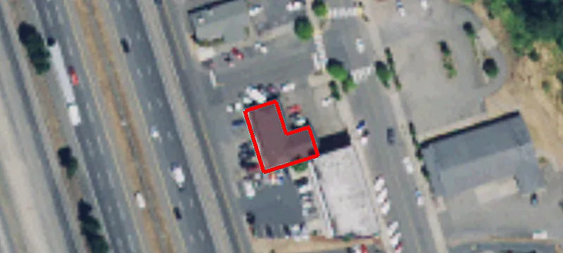 498 Frontage Rd