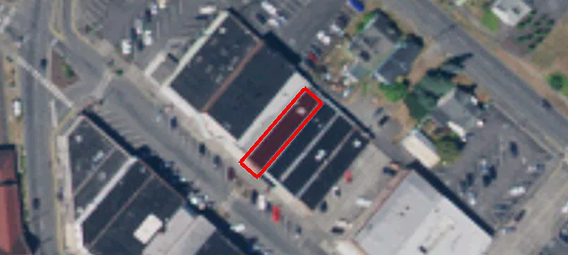 548 Market Blvd
