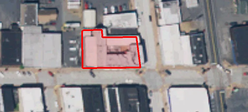 32 Cowlitz W St