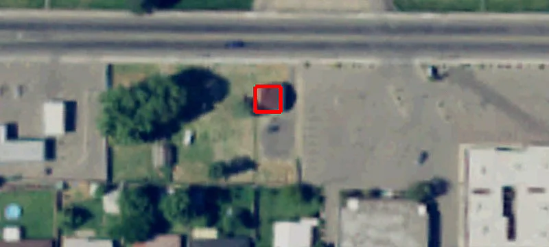 711 Lincoln Ave