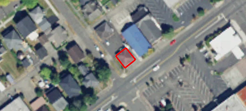 120 1st St