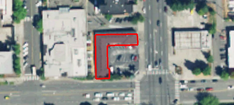 3030 Broadway