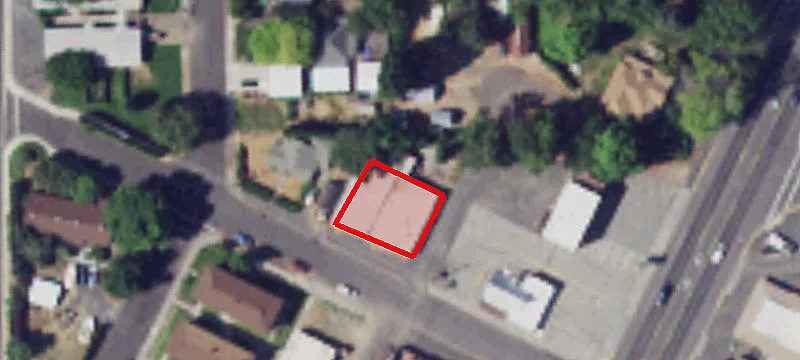 245 6th NW Ave