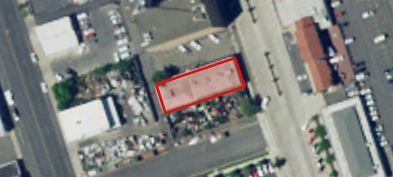 28 2nd Ave