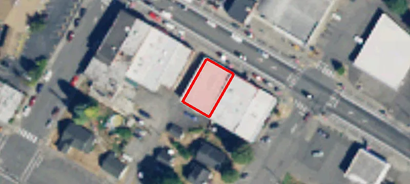 2009 Main St
