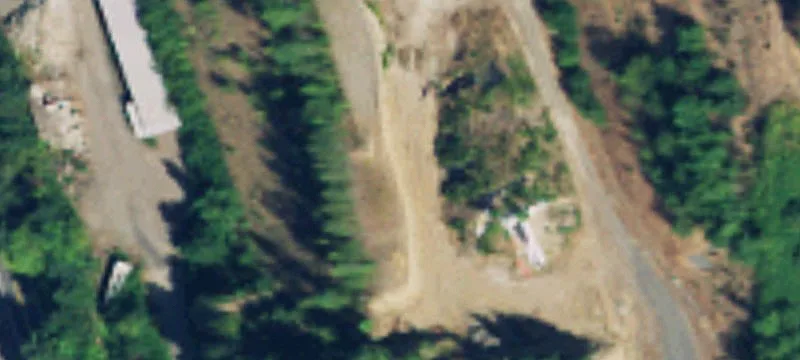 1402 Vly E Hwy
