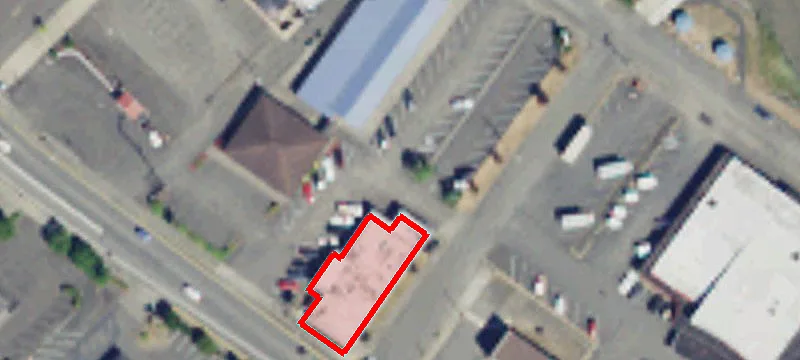 825 Simpson Ave