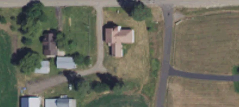 522 Half Moon Rd