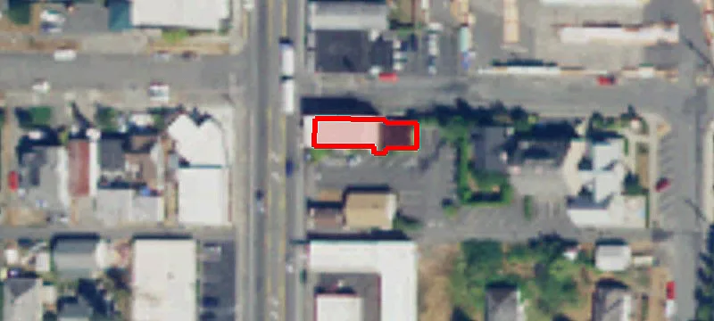 2001 Commercial Ave