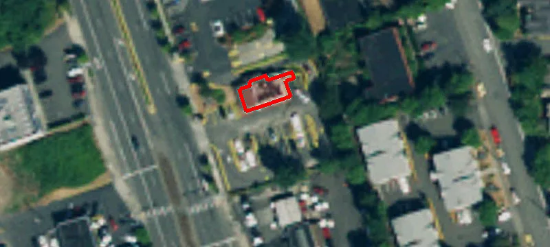 22660 Pacific S Hwy