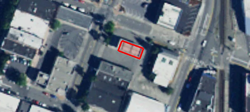 400 2nd St