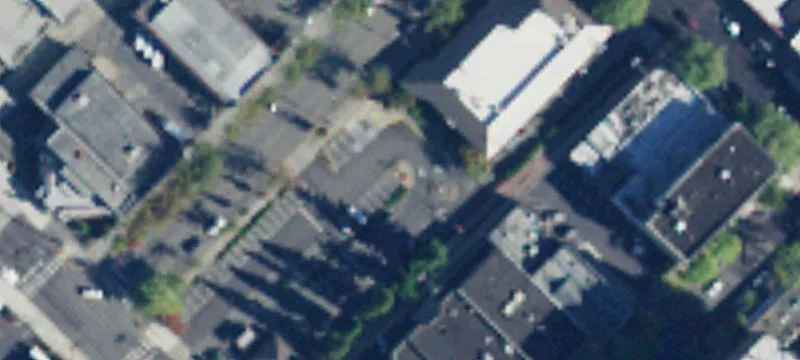 121 Holly St