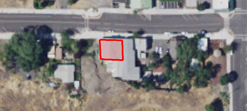 223 Main E Ave