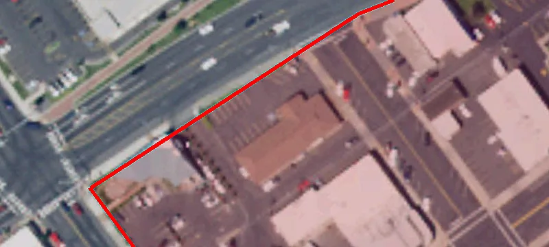 223 Broadway Ave