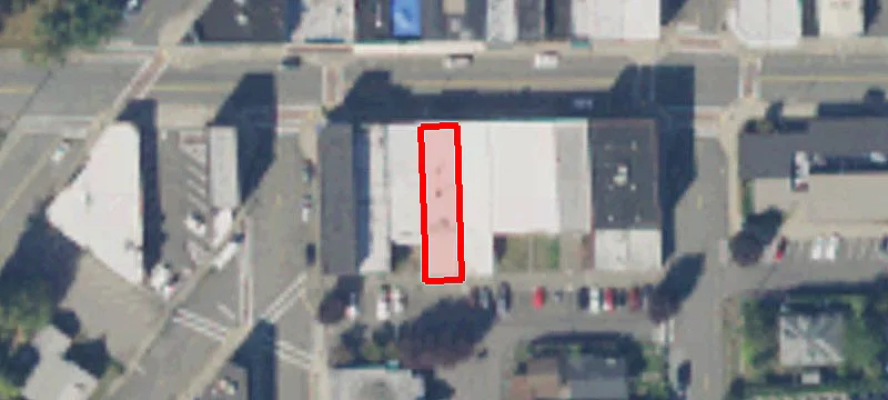 737 Main St