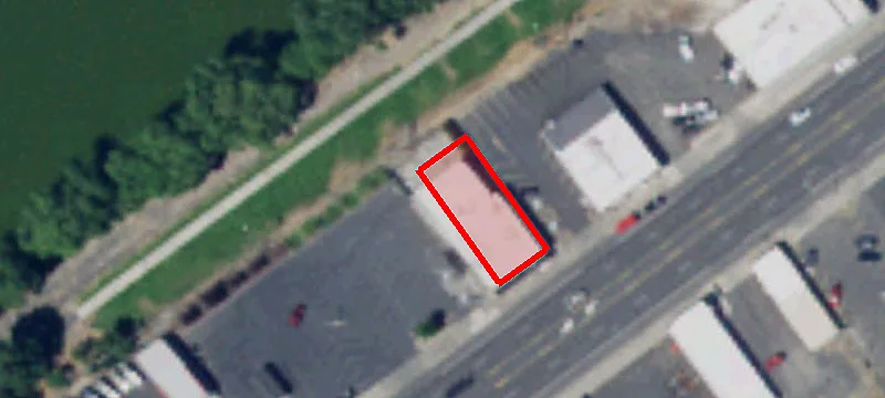606 Broadway Ave