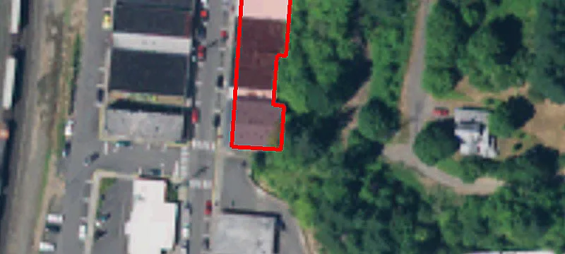 300 1st St