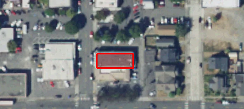 909 Alder Ave