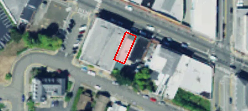 710 Bay St