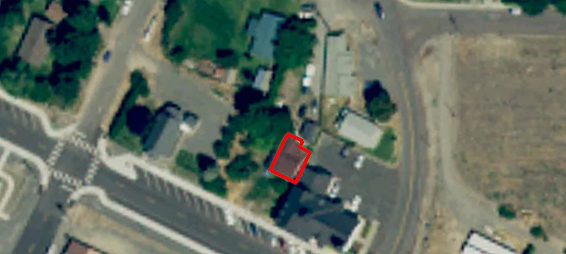411 2nd Ave