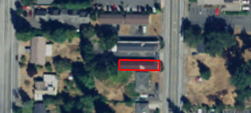 1083 Cedar Ave