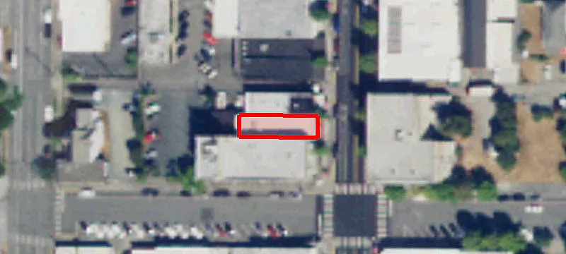 616 Commercial Ave